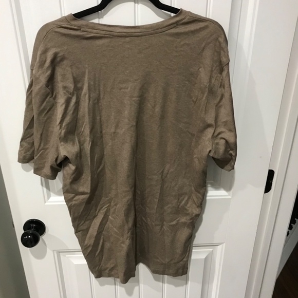 Banana Republic Factory Lux Performance Tee - Picture 3 of 6